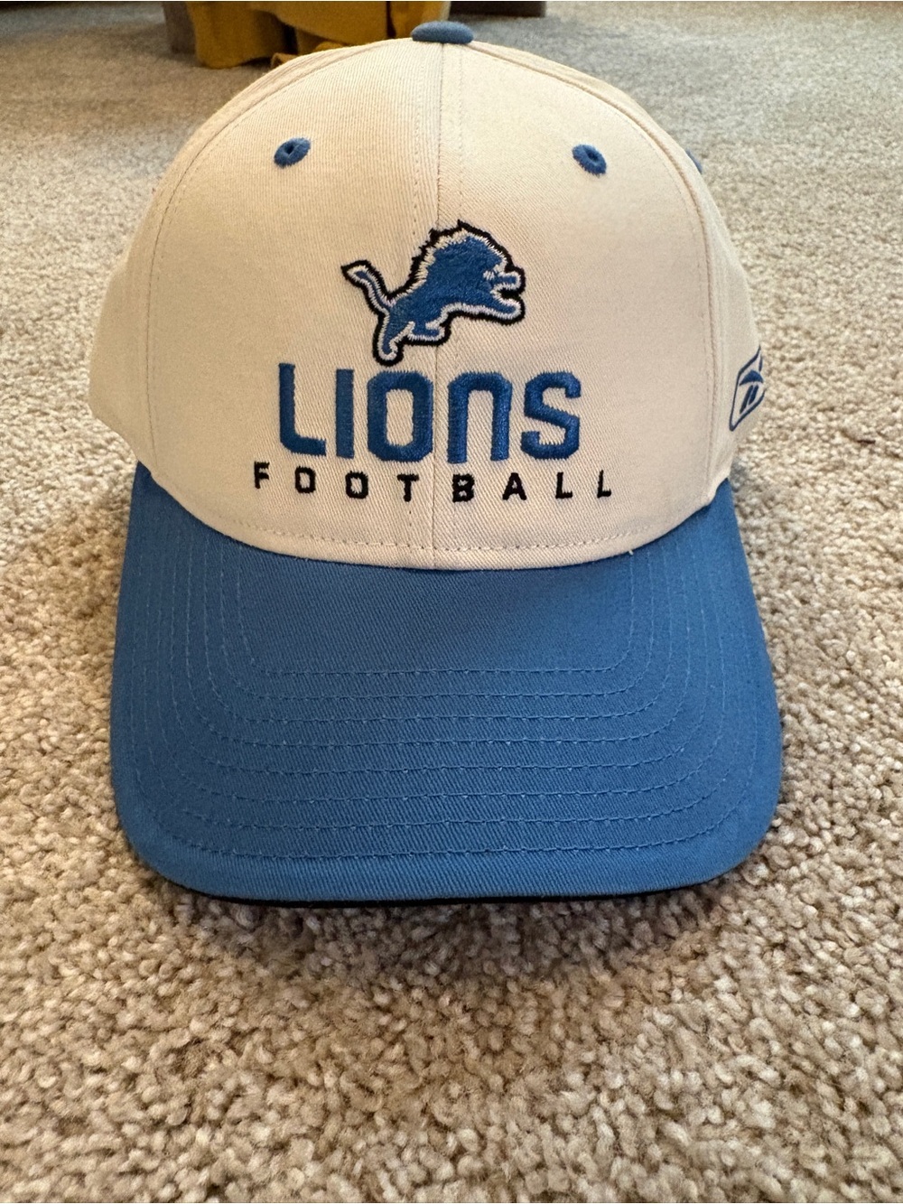 Reebok Detroit Lions NFL strap back hat
